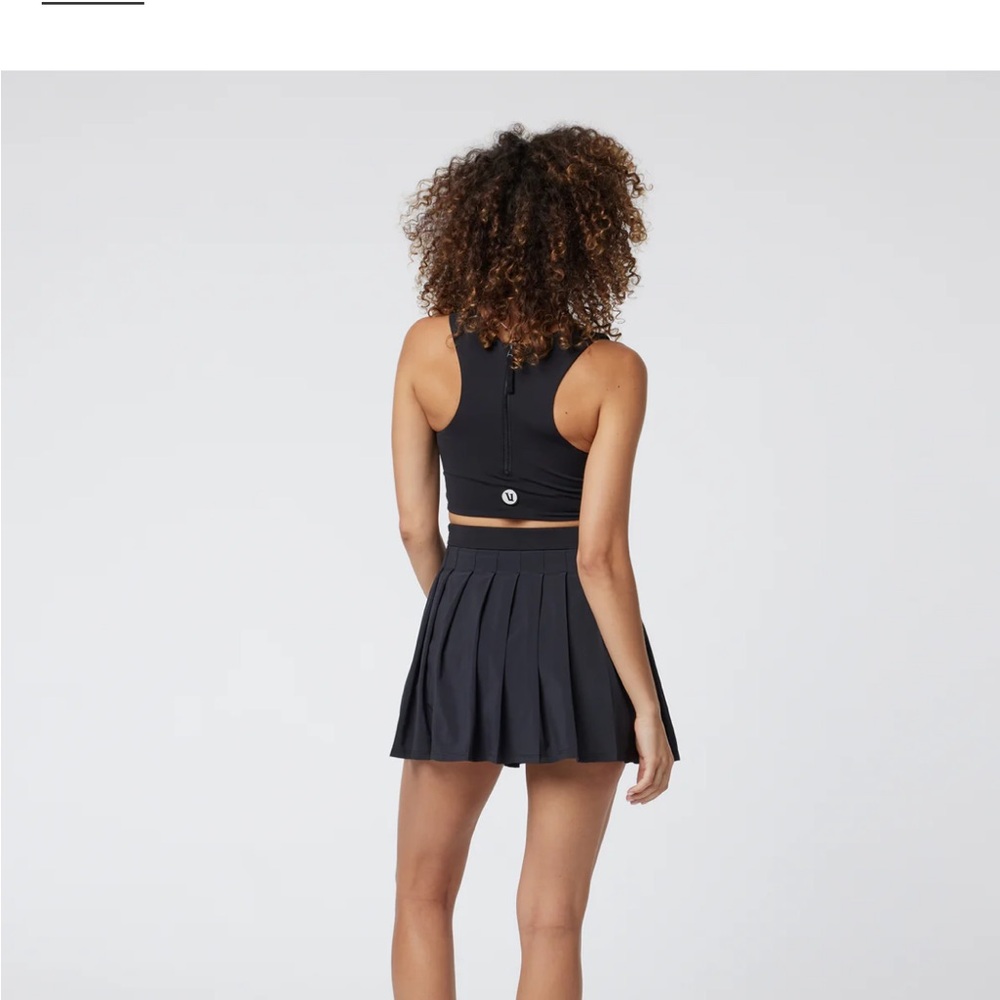 Vuori Performance Dress NWT - Picture 5 of 6